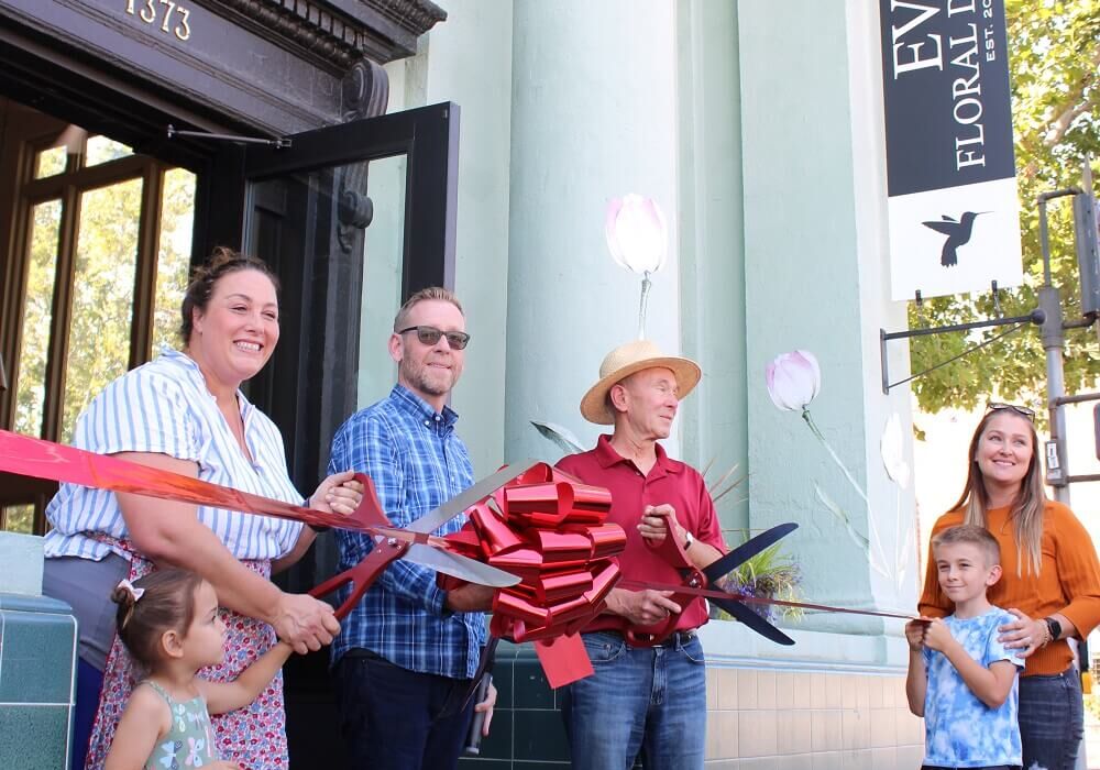 EV floral ribbon cutting